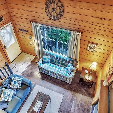 3 Bedroom Log Cabin Condo Close To Everything! Бренсон Екстер'єр фото